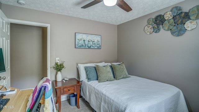 3920 Thornton Drive, Kingsport, TN 37664