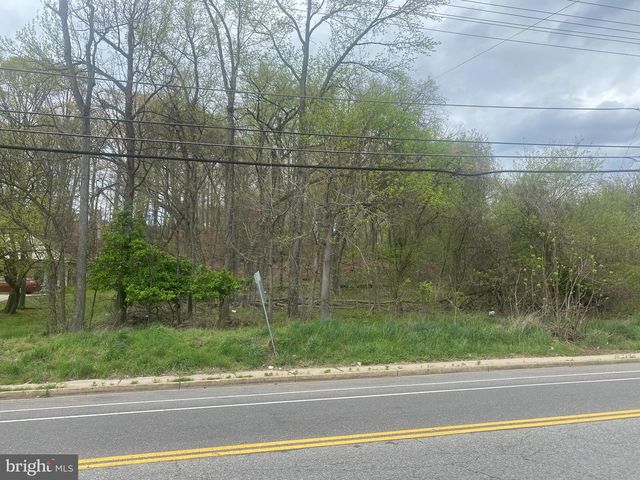 1030 OWENS RD, Oxon Hill, MD 20745
