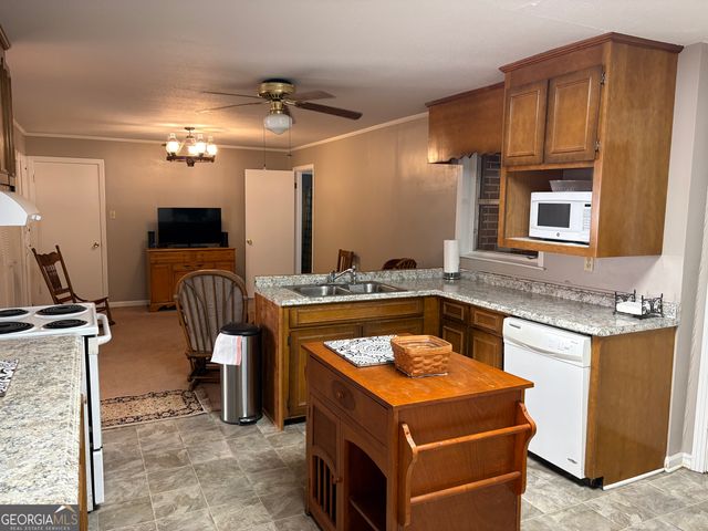 1615 Knox Street, Dublin, GA 31021