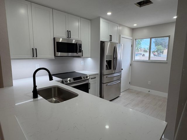 6631 Winfield Boulevard 2-6, Margate, FL 33063