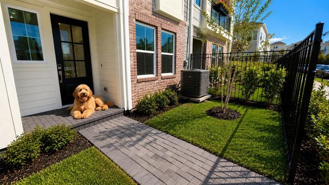 6336 Paddington Bend Drive, Houston, TX 77008