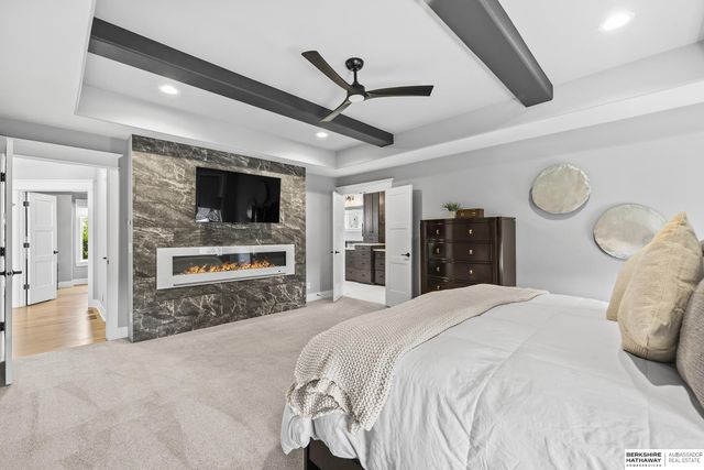 17803 Binney Street, Omaha, NE 68116