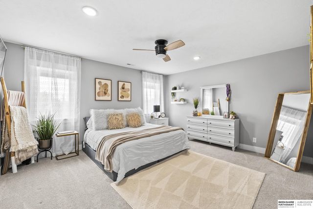 17803 Binney Street, Omaha, NE 68116