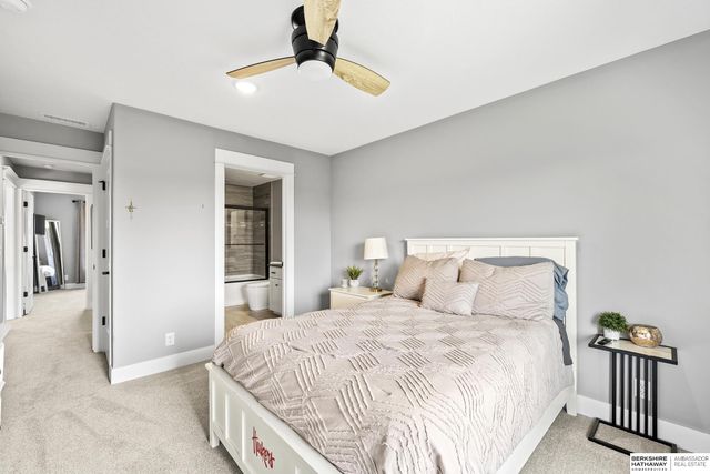 17803 Binney Street, Omaha, NE 68116