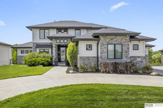 17803 Binney Street, Omaha, NE 68116