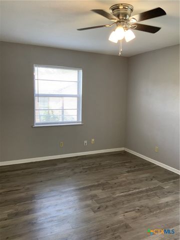 1402 Dallas Street, Killeen, TX 76541