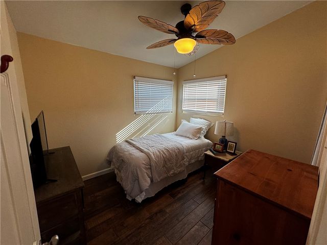 202 W Roberts Ave, Port Aransas, TX 78373