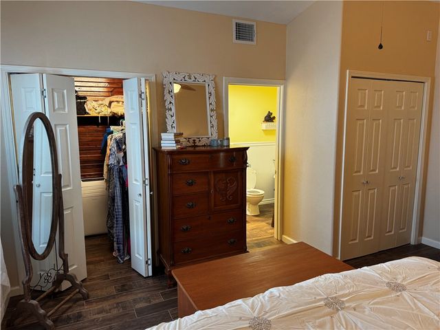 202 W Roberts Ave, Port Aransas, TX 78373