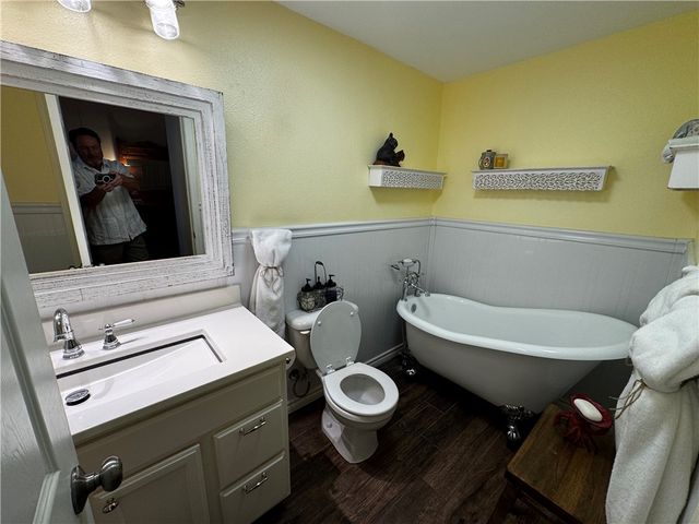 202 W Roberts Ave, Port Aransas, TX 78373