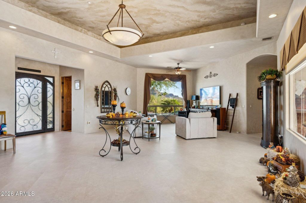Image 51 of property listing at 16625 E LAST TRAIL Drive, Fountain Hills, AZ 85268