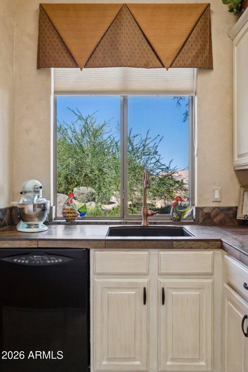 Image 73 of property listing at 16625 E LAST TRAIL Drive, Fountain Hills, AZ 85268