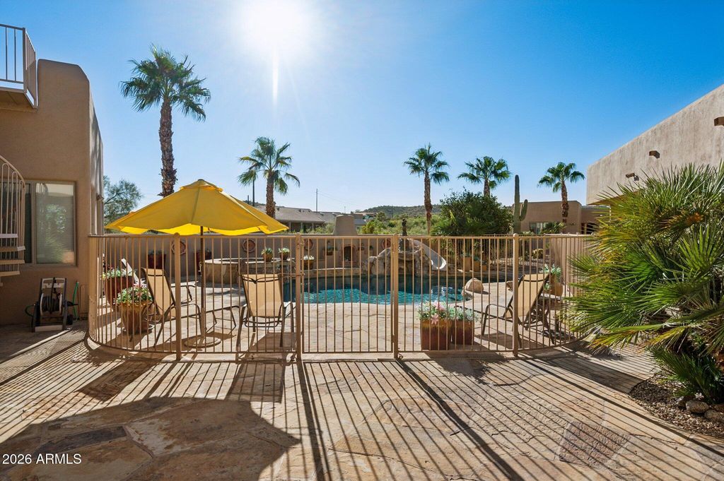 Image 9 of property listing at 16625 E LAST TRAIL Drive, Fountain Hills, AZ 85268