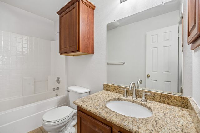 16101 Cowboy Trail, Fort Worth, TX 76247