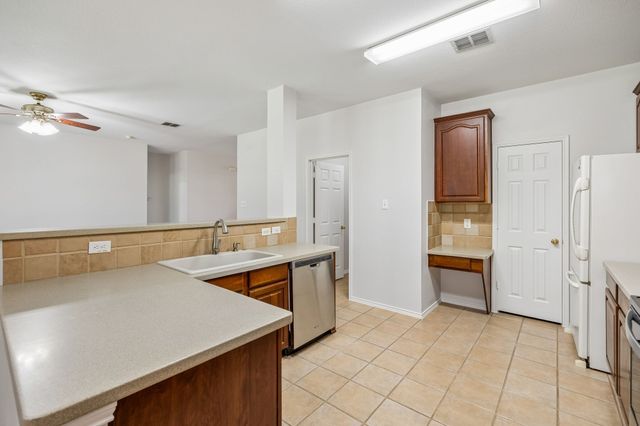16101 Cowboy Trail, Fort Worth, TX 76247