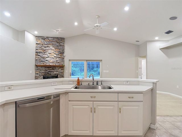 1521 BAYTHORN DRIVE, Wesley Chapel, FL 33543