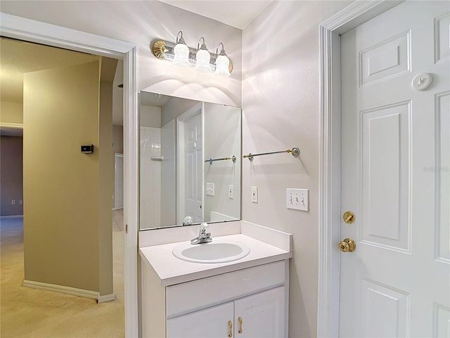 1521 BAYTHORN DRIVE, Wesley Chapel, FL 33543