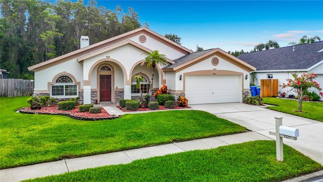 1521 BAYTHORN DRIVE, Wesley Chapel, FL 33543