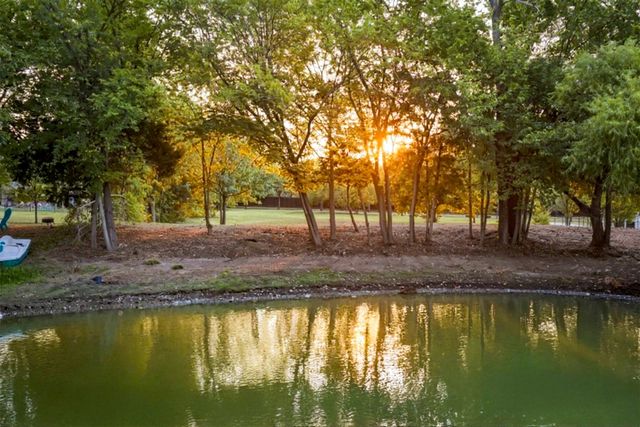 535 Kings Road, Double Oak, TX 75077