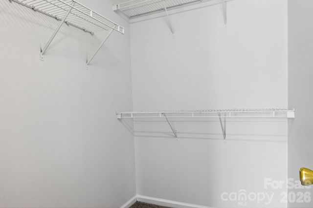 1911 Flushing Court, Charlotte, NC 28215