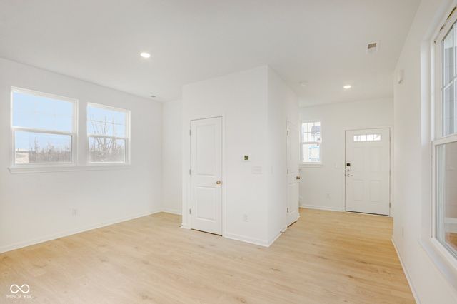 16054 Meadow Frost Court, Fishers, IN 46037