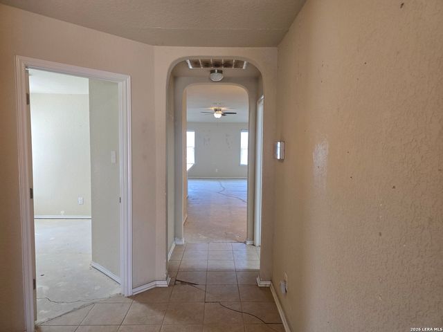 3571 Glacier Lake, San Antonio, TX 78222