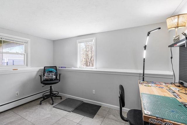 320 Braggs Ln, Barnstable, MA 02630