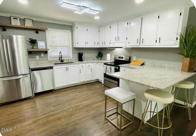 2815 Beechwood Drive, Durham, NC 27707