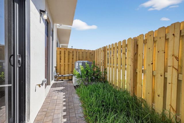 13865 SW 261st Street, Homestead, FL 33032