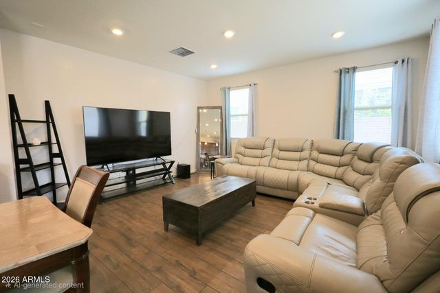 3410 W T RYAN Lane, Phoenix, AZ 85041