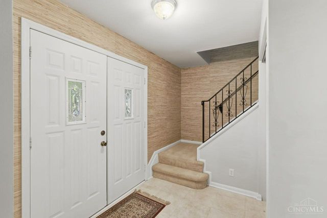 7820 Trailwind Drive, Montgomery, OH 45242