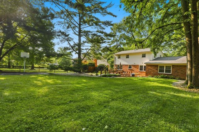 7820 Trailwind Drive, Montgomery, OH 45242