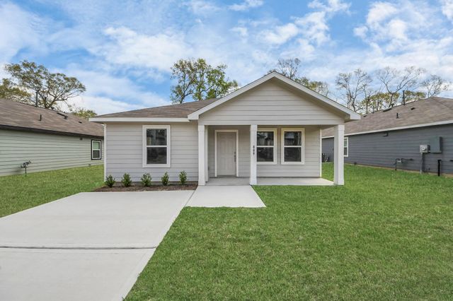 809 Jefferson Ave, Cleveland, TX 77327