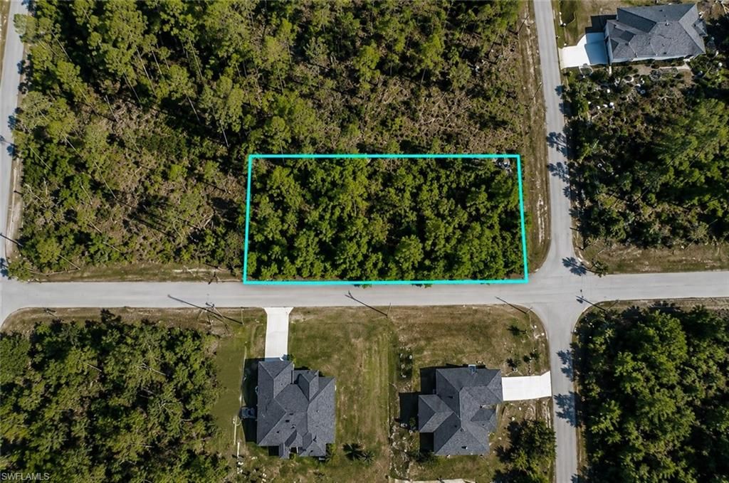 2101 Canton AVE, ALVA, FL 33920 — photo 2