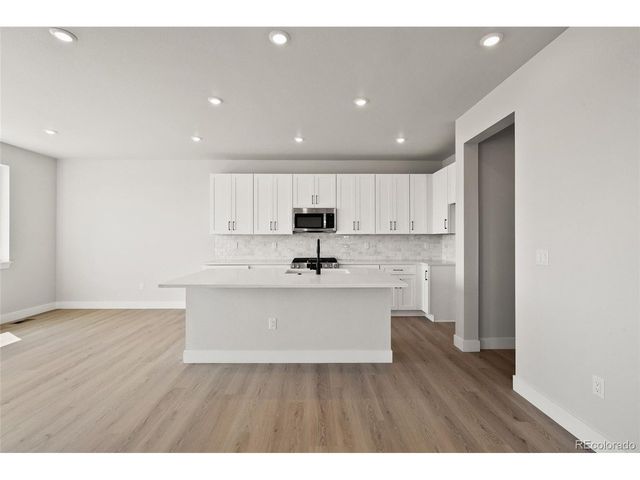 16426 Lone Wolf Pl, Parker, CO 80134