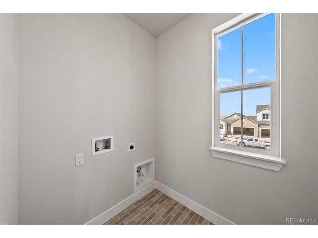 16426 Lone Wolf Pl, Parker, CO 80134