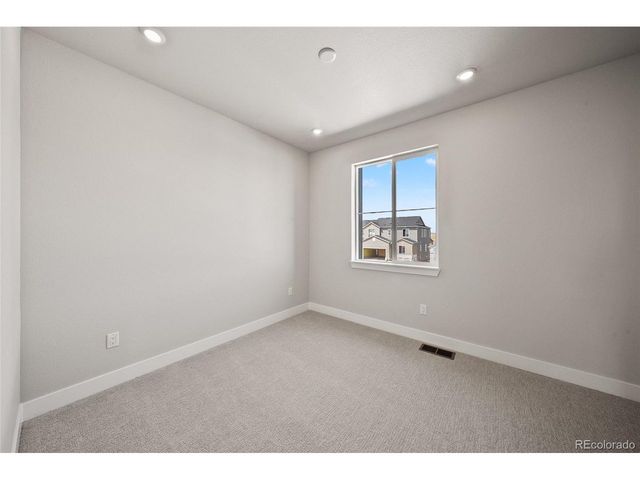16426 Lone Wolf Pl, Parker, CO 80134