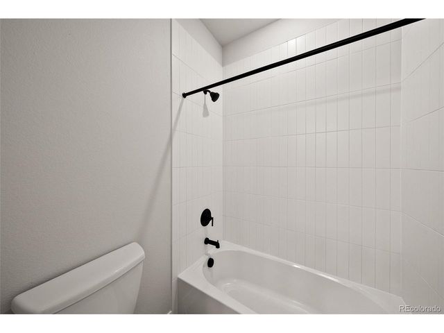 16426 Lone Wolf Pl, Parker, CO 80134