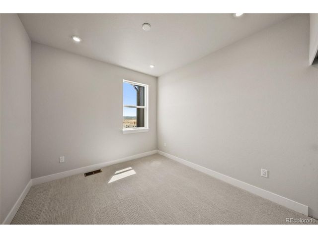 16426 Lone Wolf Pl, Parker, CO 80134