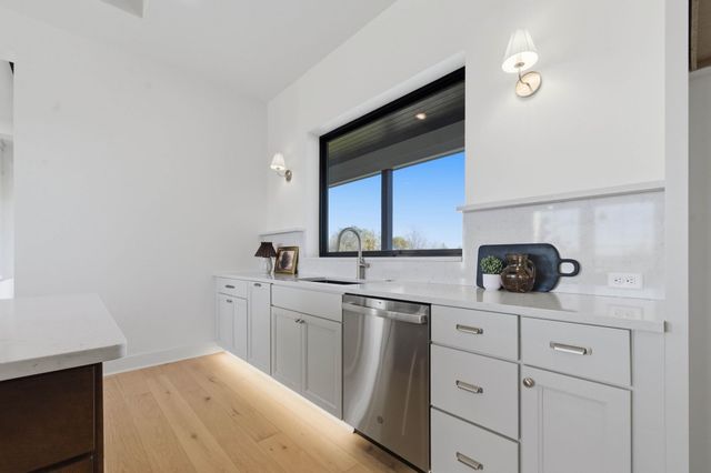 16600 W Hickory St, Goddard, KS 67052