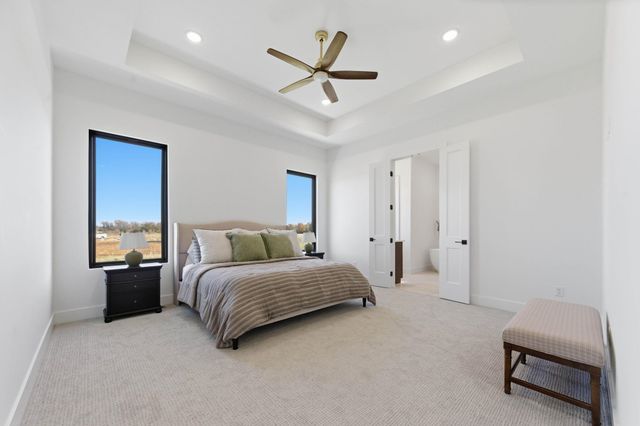 16600 W Hickory St, Goddard, KS 67052