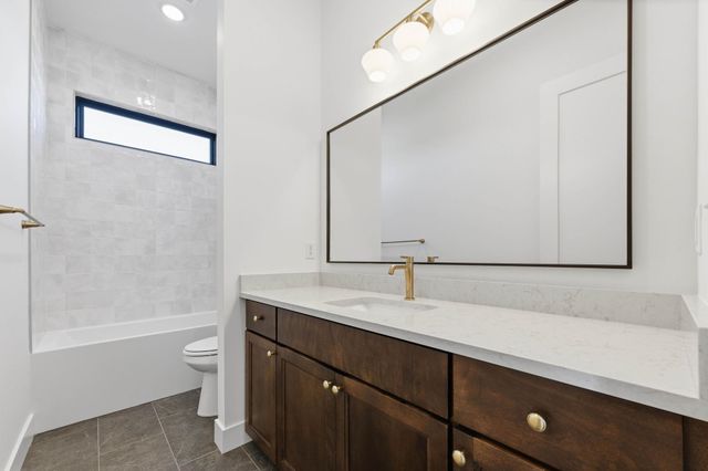 16600 W Hickory St, Goddard, KS 67052