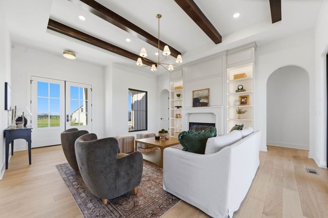 16600 W Hickory St, Goddard, KS 67052