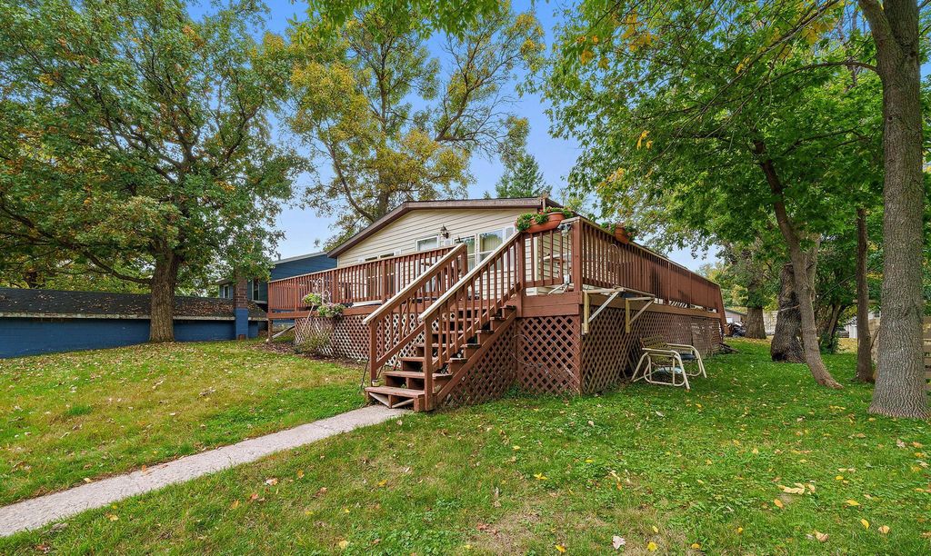 612 Temple Street, Alexandria, MN 56308 — photo 2
