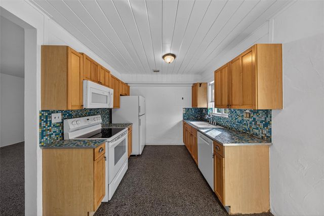 1802 Lauderdale Manor Drive, Fort Lauderdale, FL 33311