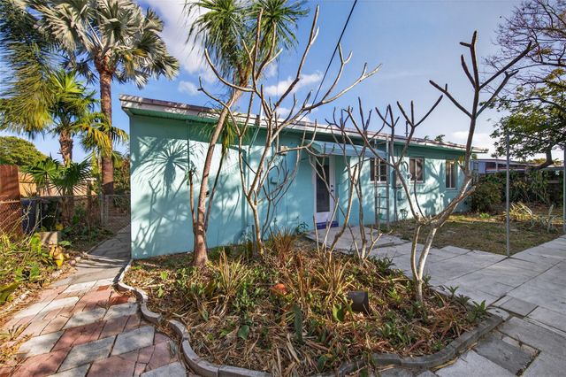 1802 Lauderdale Manor Drive, Fort Lauderdale, FL 33311