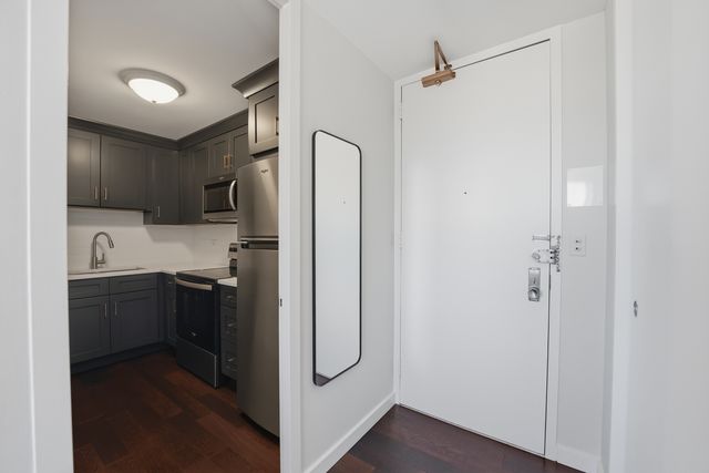 2626 N LAKEVIEW Avenue 3206, Chicago, IL 60614