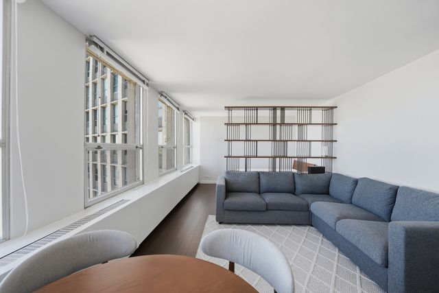 2626 N LAKEVIEW Avenue 3206, Chicago, IL 60614