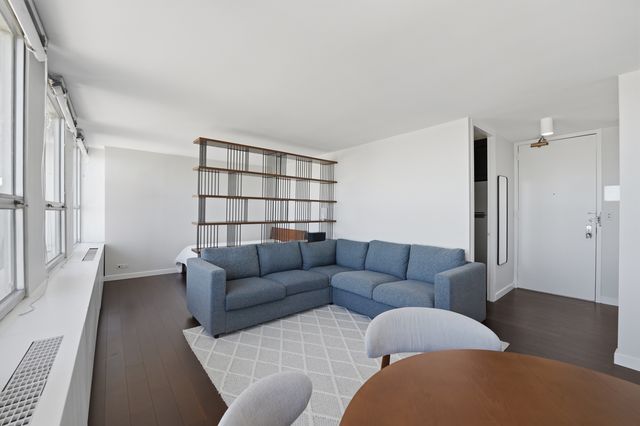 2626 N LAKEVIEW Avenue 3206, Chicago, IL 60614