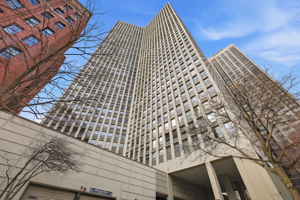 2626 N LAKEVIEW Avenue 3206, Chicago, IL 60614