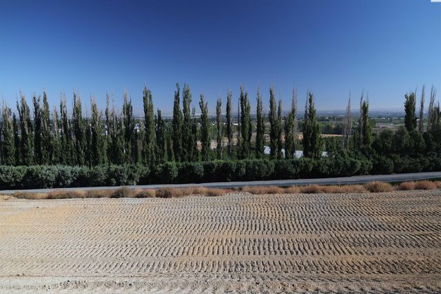 Lot 18 W 56th Ave, Kennewick, WA 99337